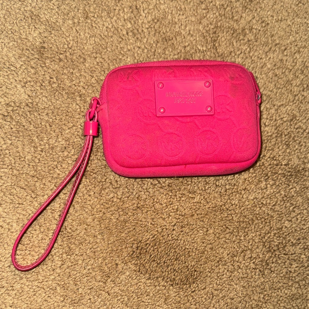 Michael Kors Fuchsia camera case